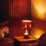 일상 속 뇌건강, 작은 습관부터 바꿔보세요 brown and white table lamp on brown wooden table